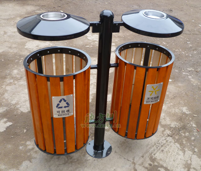 環(huán)保鋼木分類垃圾桶生產廠家